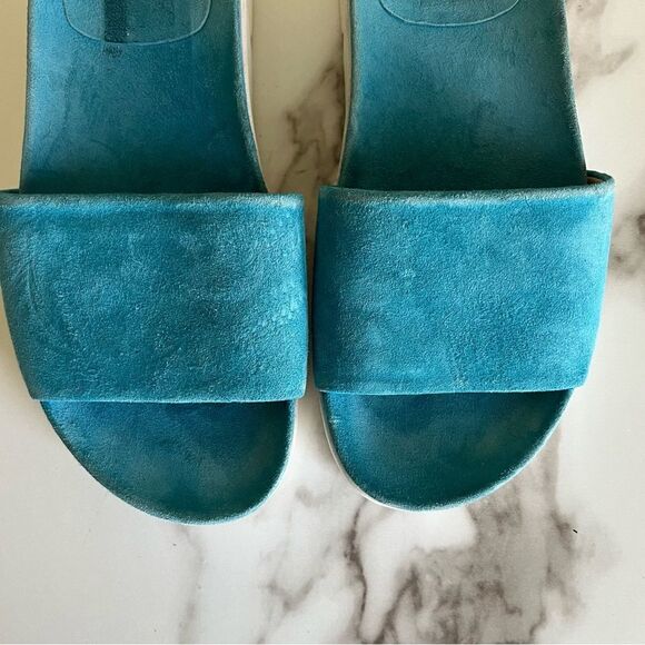 Stuart Weitzman Women Size 7 Blue Suede Platform Flip Flops Sandals Y2K Bratz - Picture 7 of 9